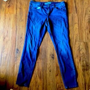 Skinny stretch jeans dark wash